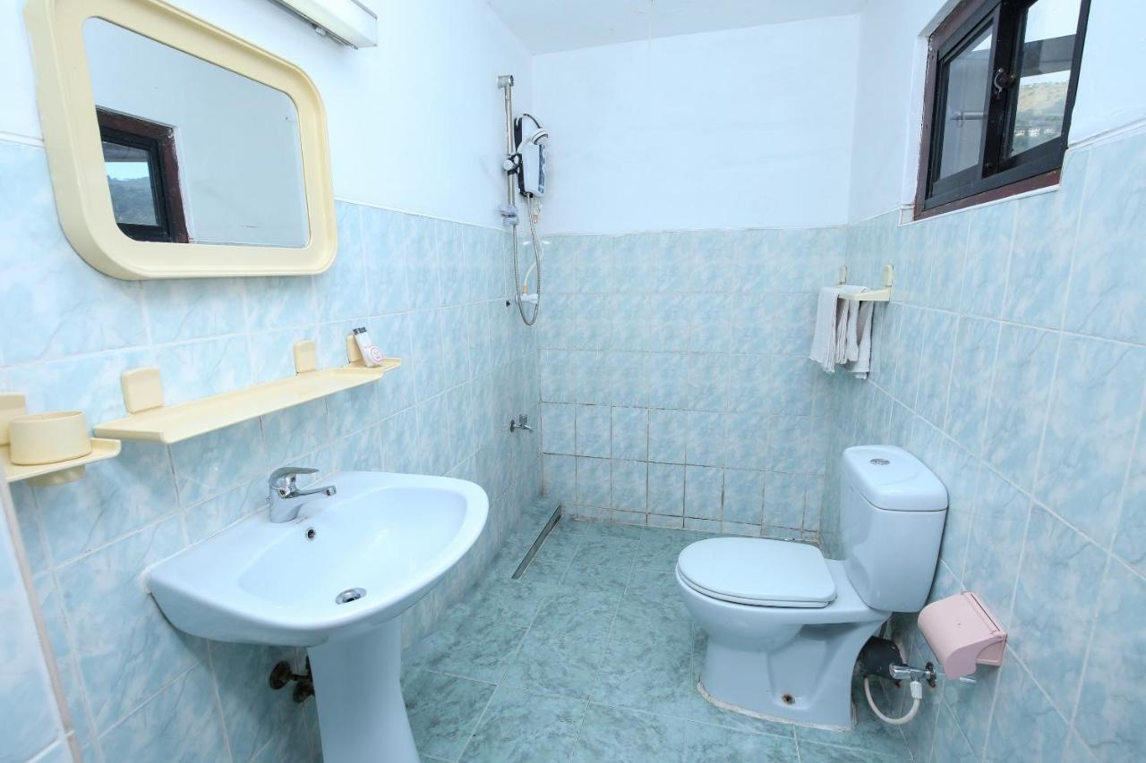 Oyo 436 Sandakelum Tourist Guest House Kandy Ngoại thất bức ảnh