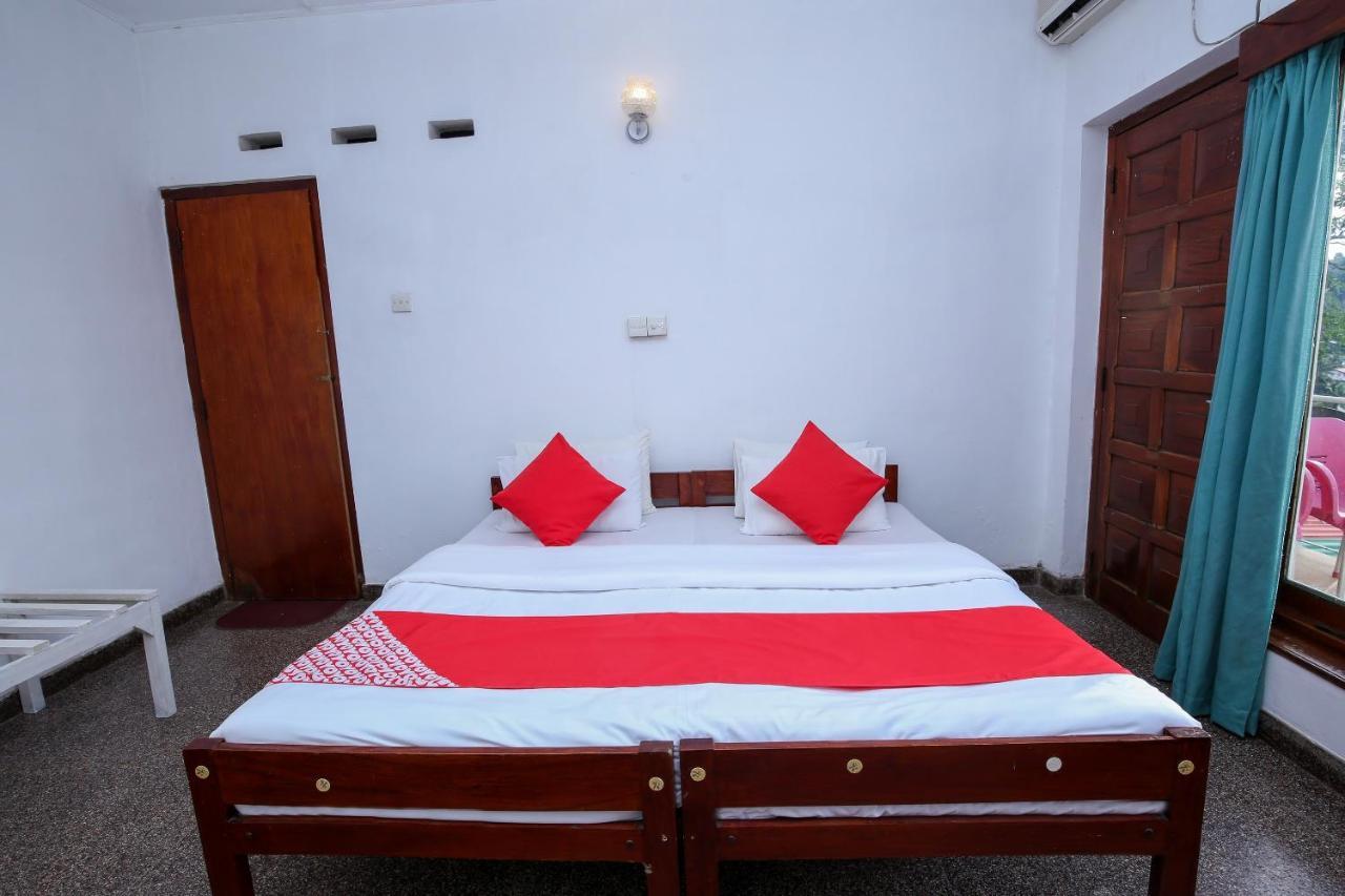 Oyo 436 Sandakelum Tourist Guest House Kandy Ngoại thất bức ảnh
