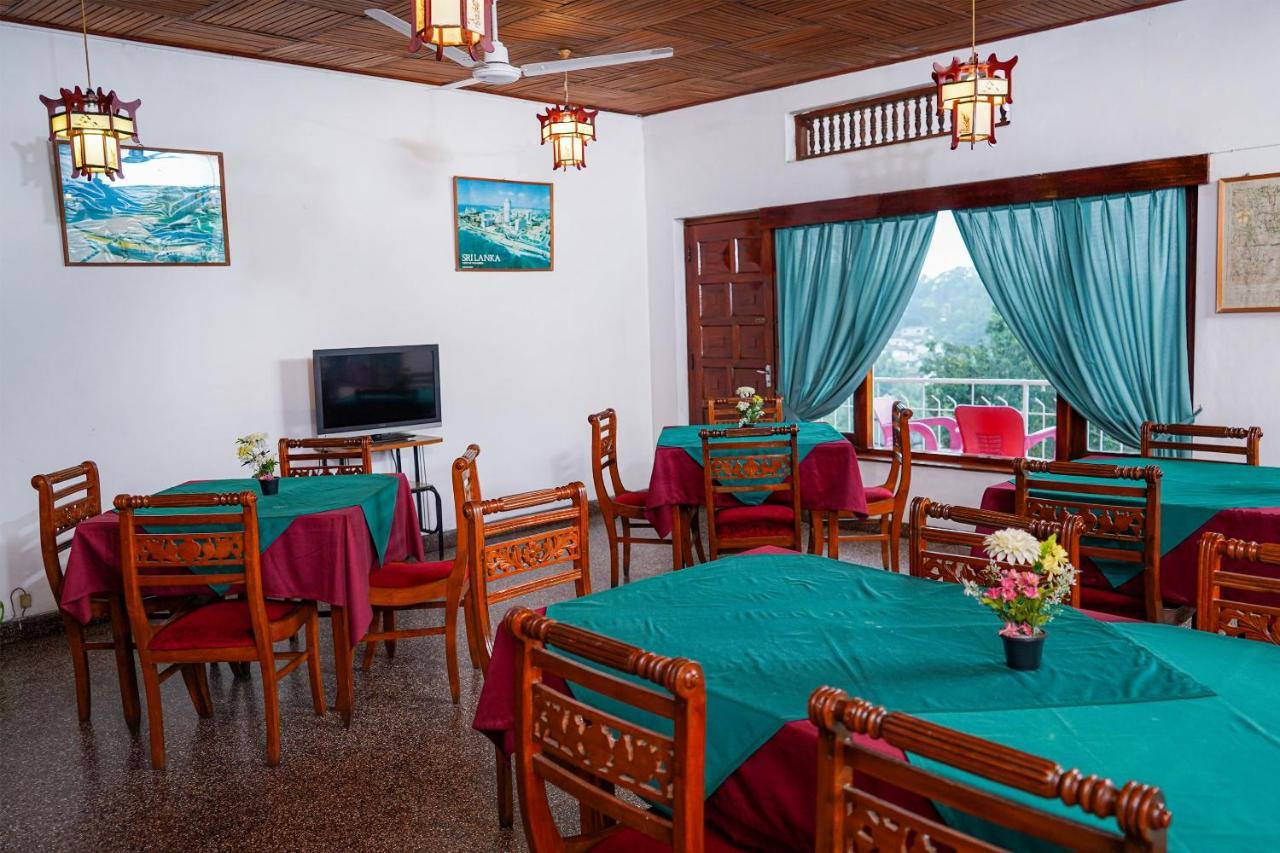 Oyo 436 Sandakelum Tourist Guest House Kandy Ngoại thất bức ảnh