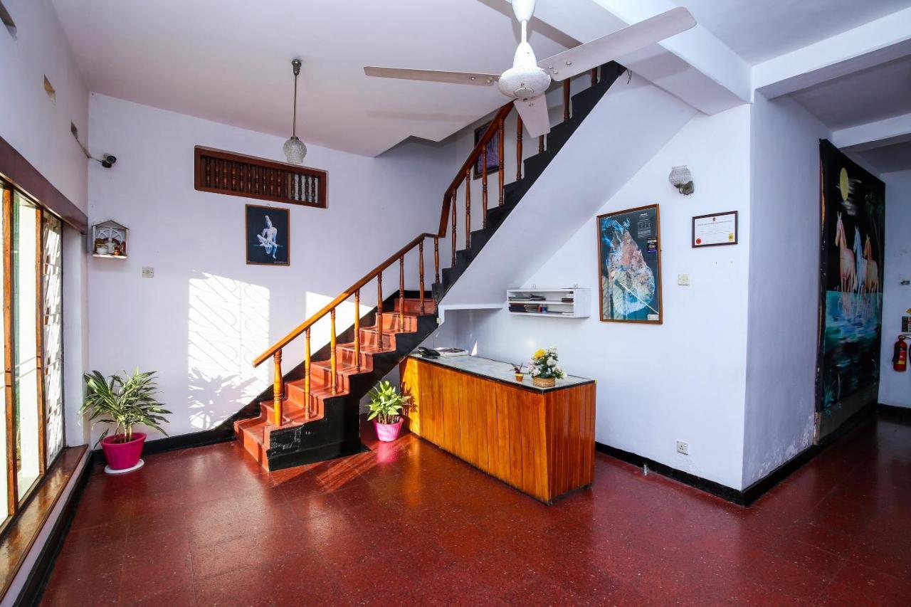 Oyo 436 Sandakelum Tourist Guest House Kandy Ngoại thất bức ảnh