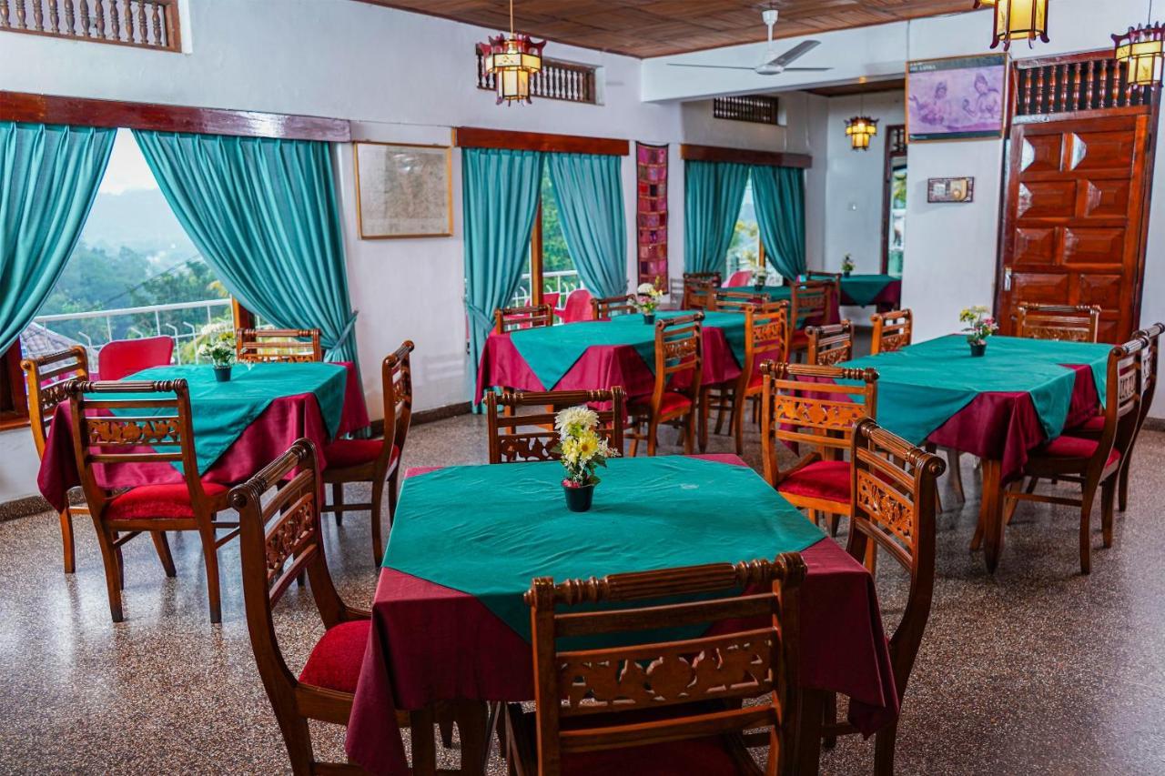 Oyo 436 Sandakelum Tourist Guest House Kandy Ngoại thất bức ảnh
